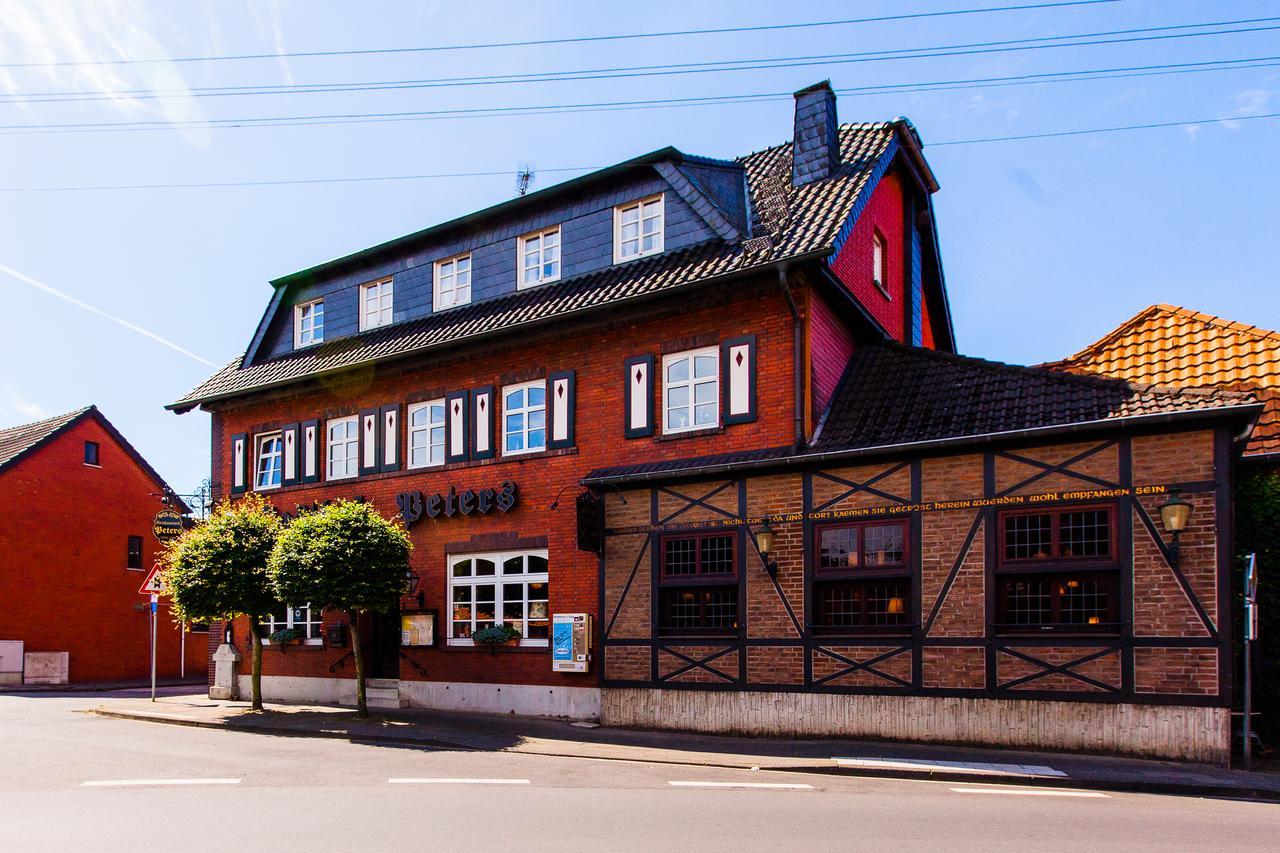 סלפקאנט Hotel-Restaurant Gasthof Peters Anno 1650 מראה חיצוני תמונה