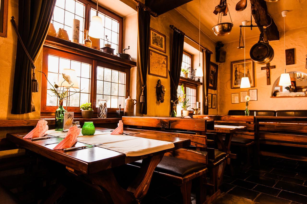 סלפקאנט Hotel-Restaurant Gasthof Peters Anno 1650 מראה חיצוני תמונה