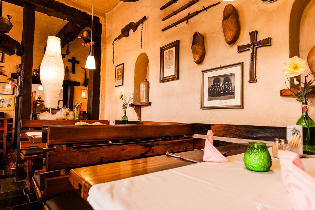 סלפקאנט Hotel-Restaurant Gasthof Peters Anno 1650 מראה חיצוני תמונה